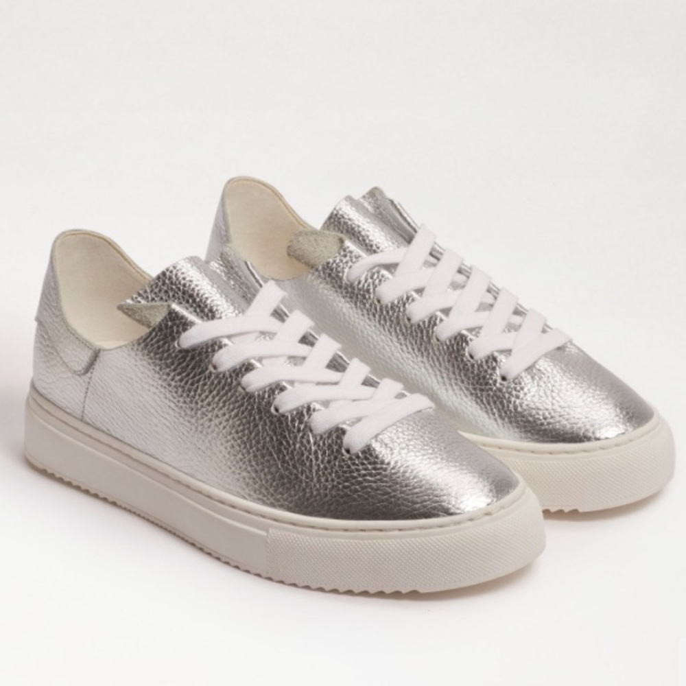 Sam Edelman Poppy Lace-up Sneakers in Soft Silver Leather. Size 8.5.